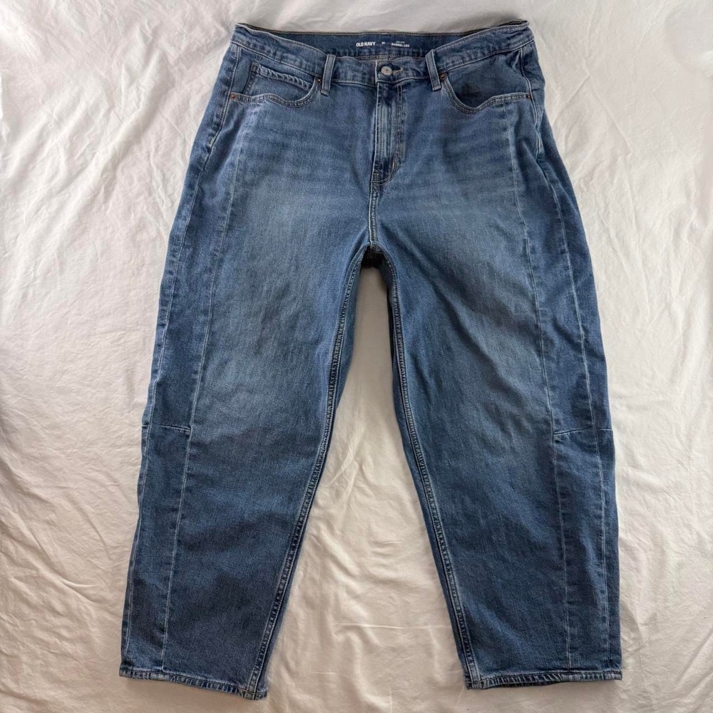 Old Navy Barrel Leg High Rise Baggy Jeans Womens 16 Clean Girl Minimalist
